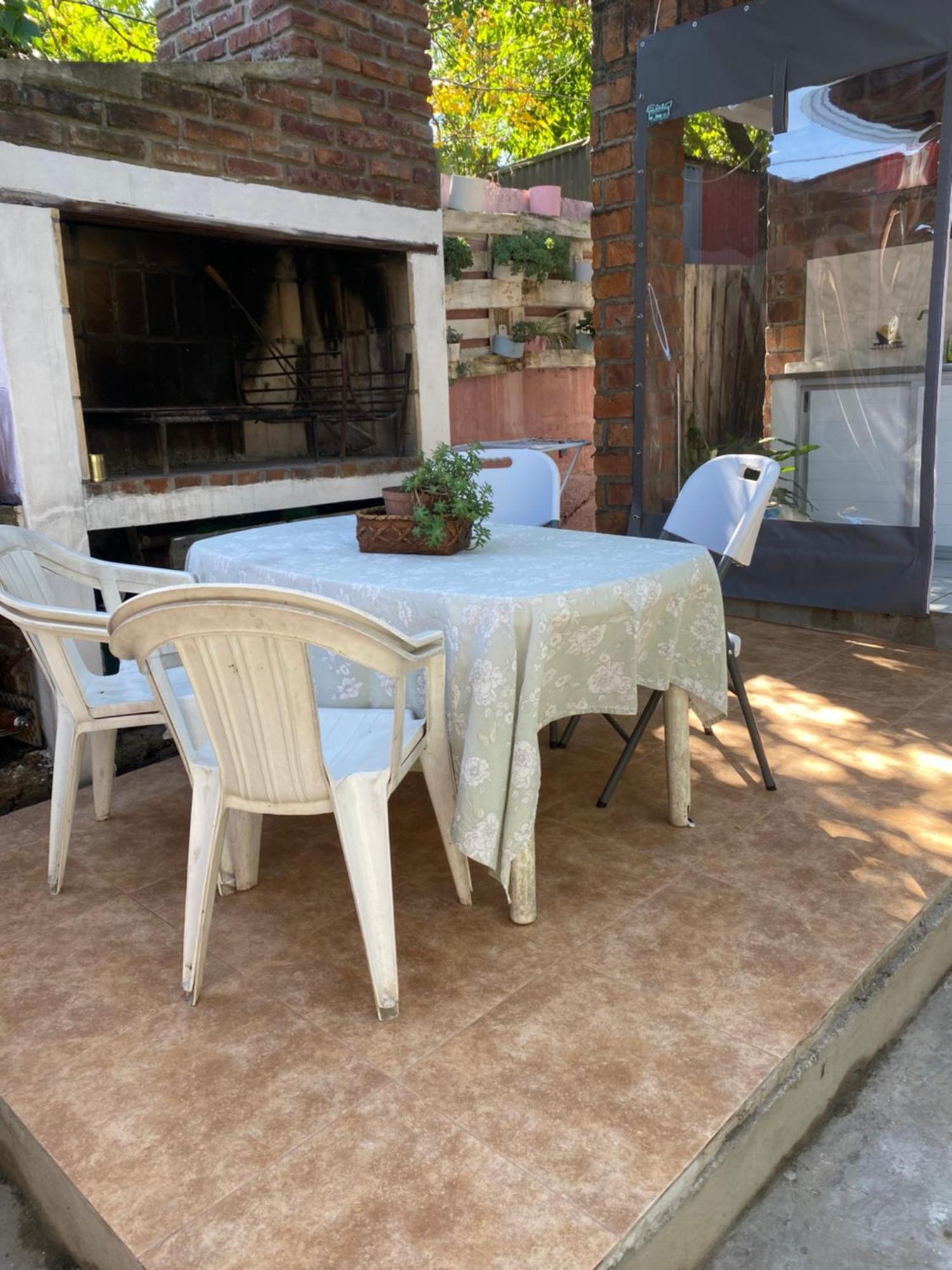 מלון סלטו Casita Del Parque מראה חיצוני תמונה